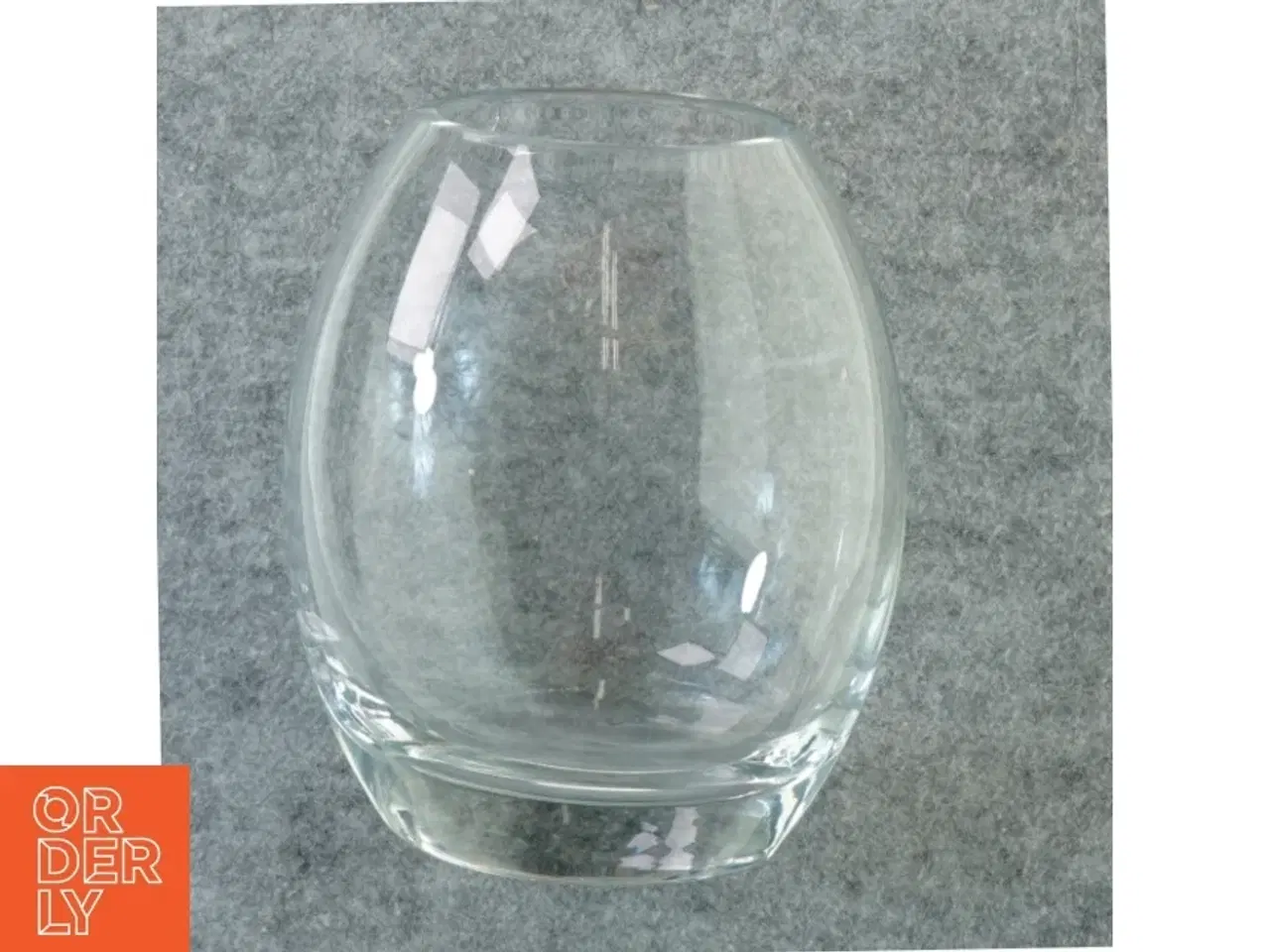 Billede 1 - Vase (str. 20 x 10 x 15 cm)
