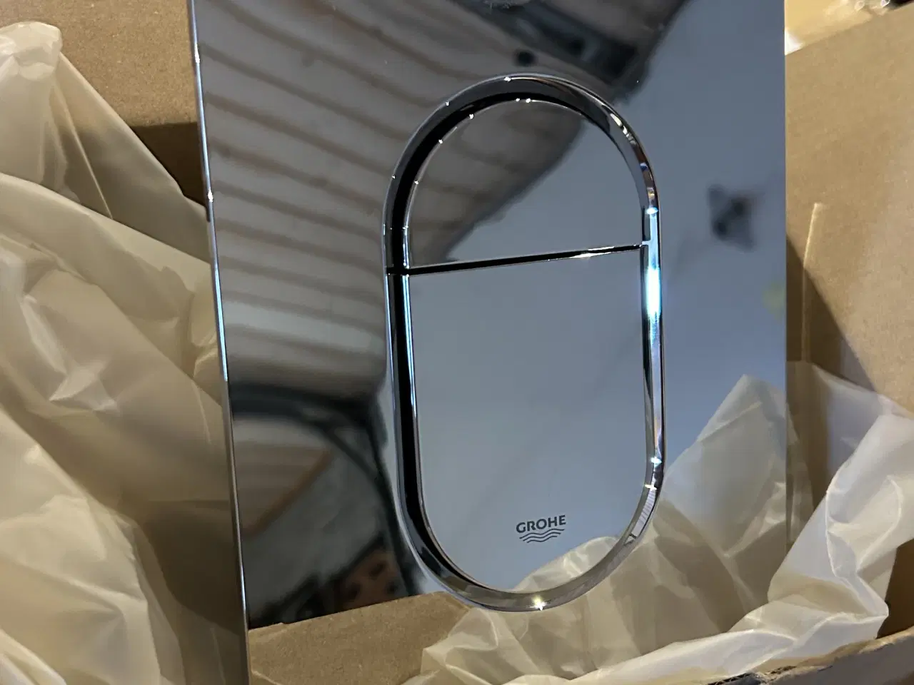 Billede 7 - Komplet Grohe toilet (toiletbræt ikke inkl)