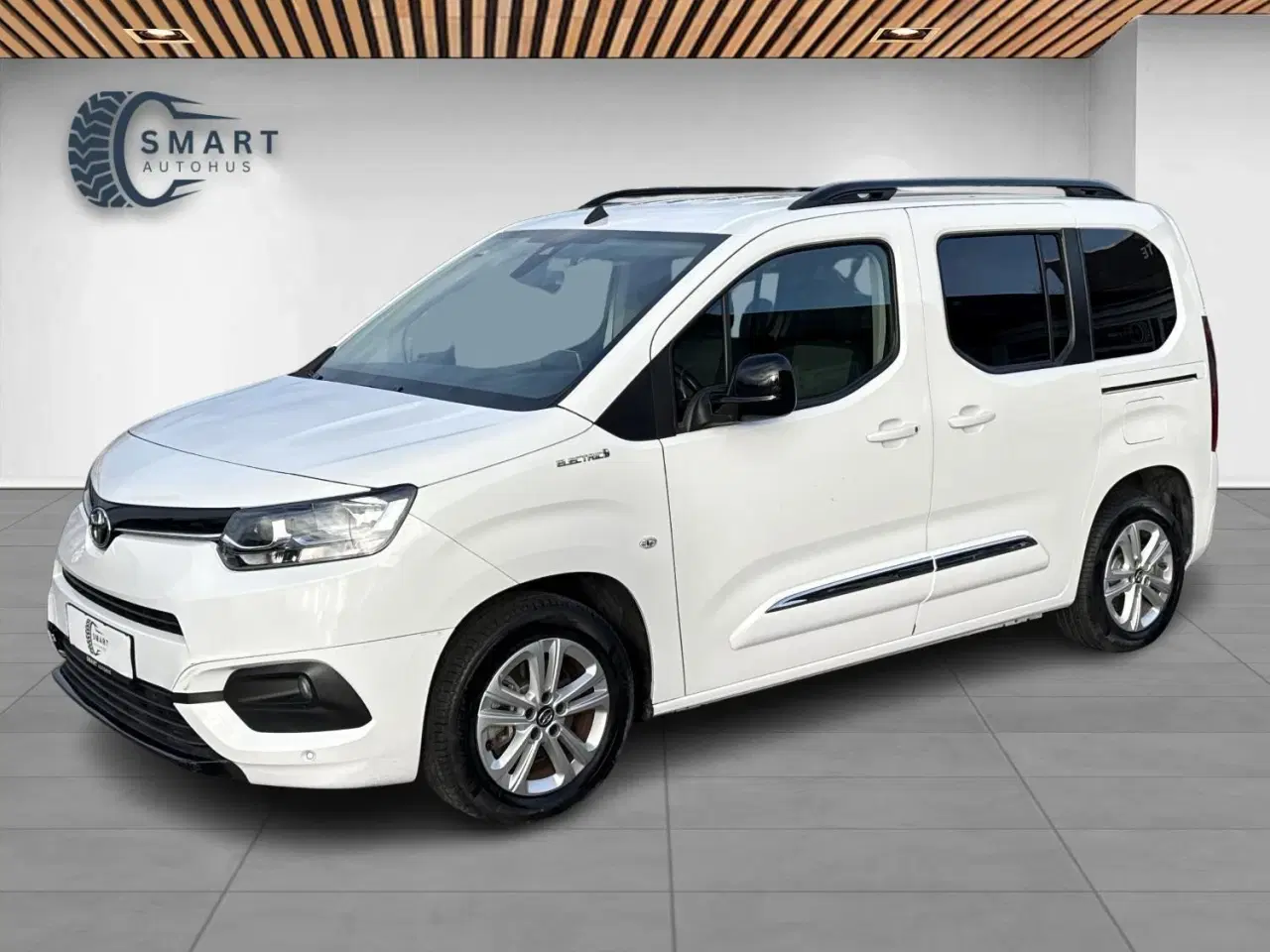 Billede 1 - Toyota ProAce City Verso 50 Medium Family