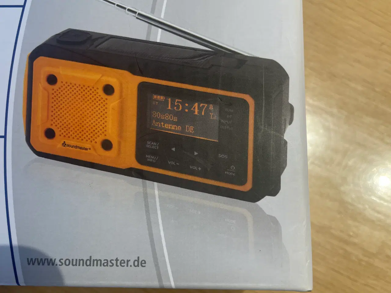 Billede 1 - Hel ny nød radio sælges.