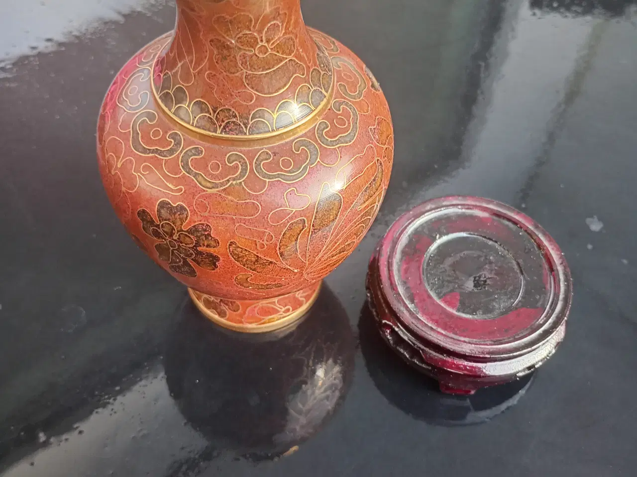 Billede 3 - Kinesisk vase på træfod