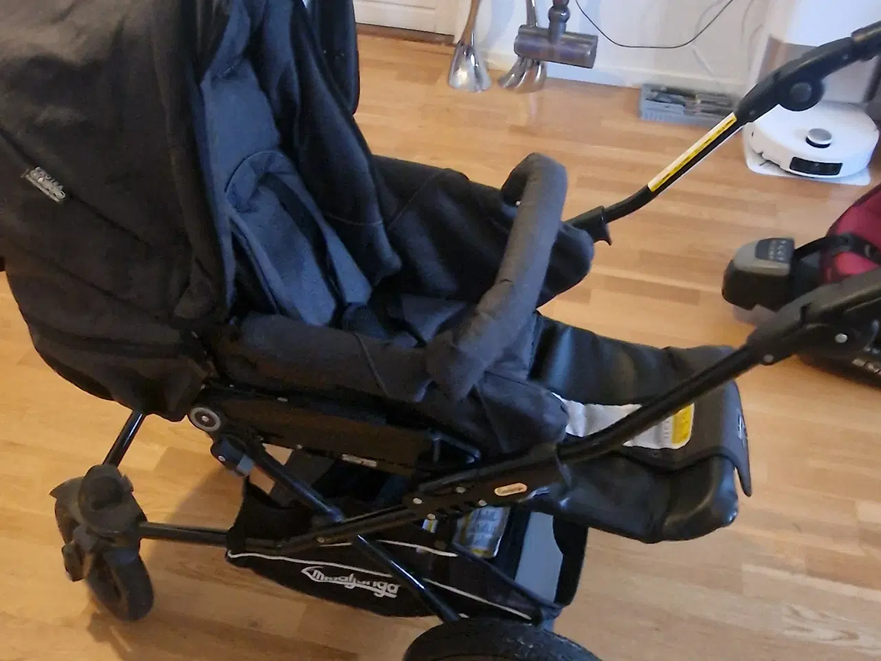 Billede 4 - Flot Emmaljuna klapvogn sælges