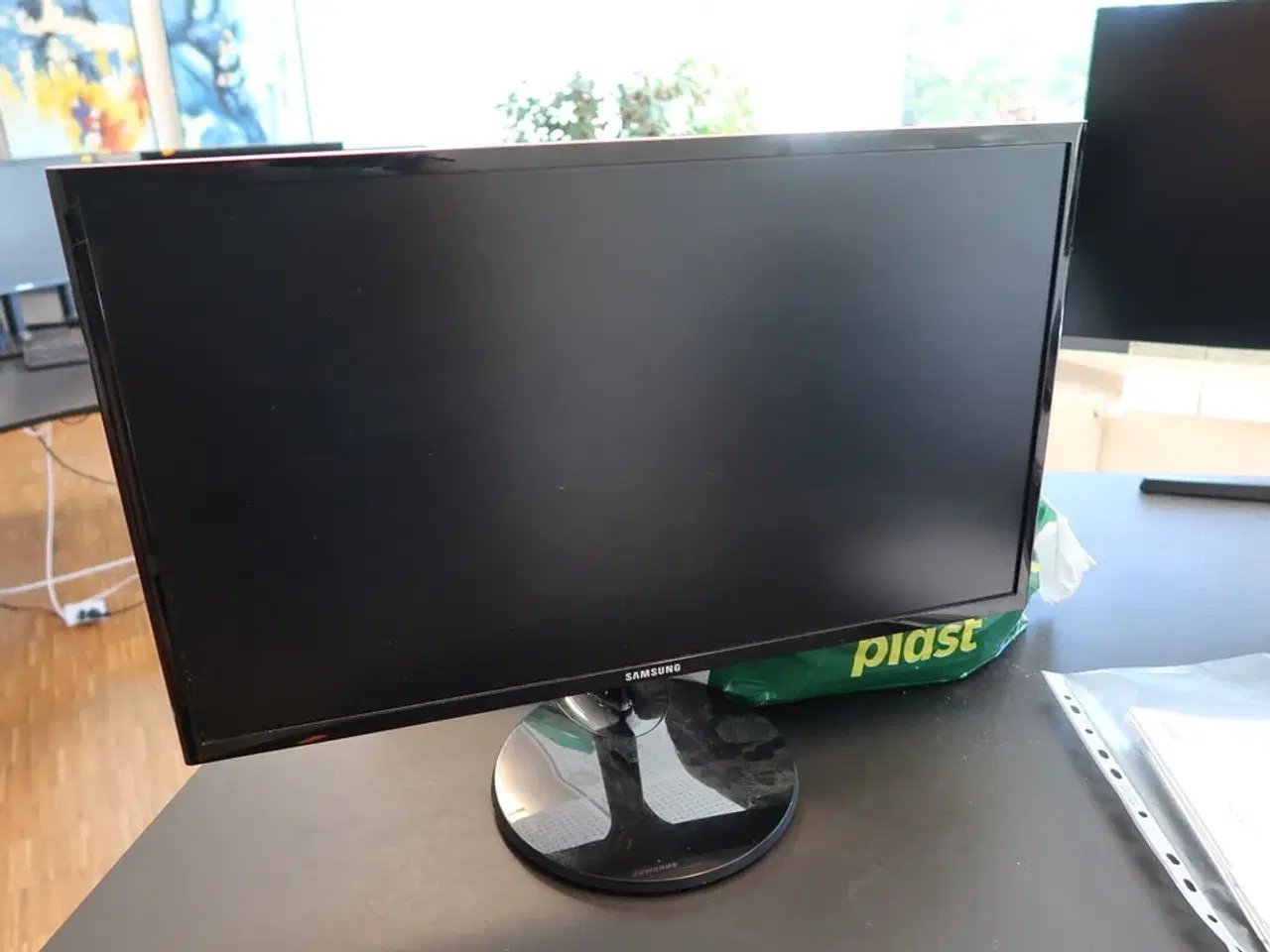 Billede 2 - 3 stk. computerskærme SAMSUNG CH34H890WGU m.fl. Tastatur og mus