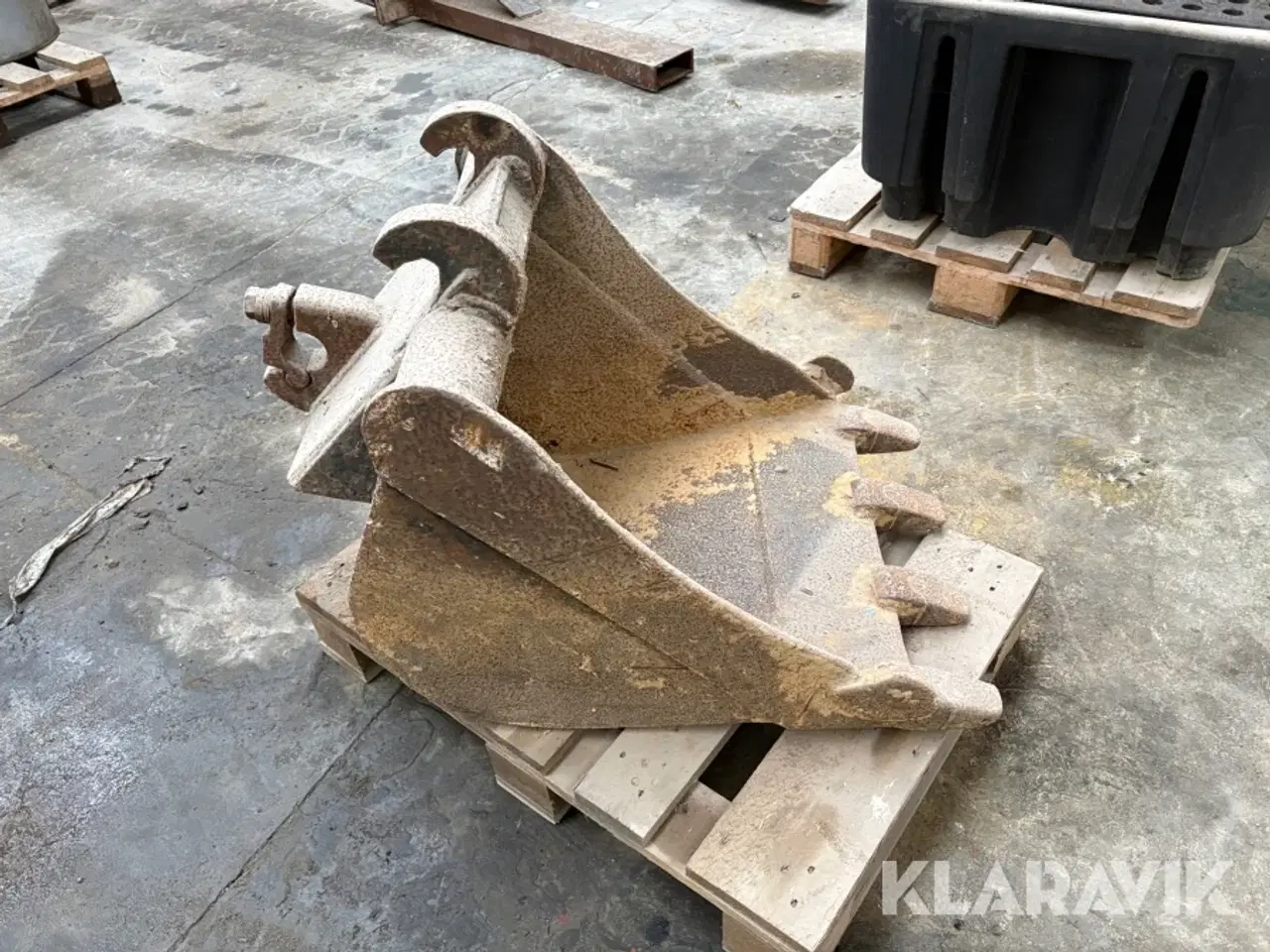 Billede 4 - Graveskovl med tænder