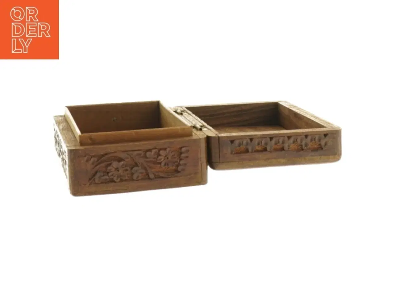 Billede 2 - Udsmykket trææske (str. 15 x 10 x 6 cm)