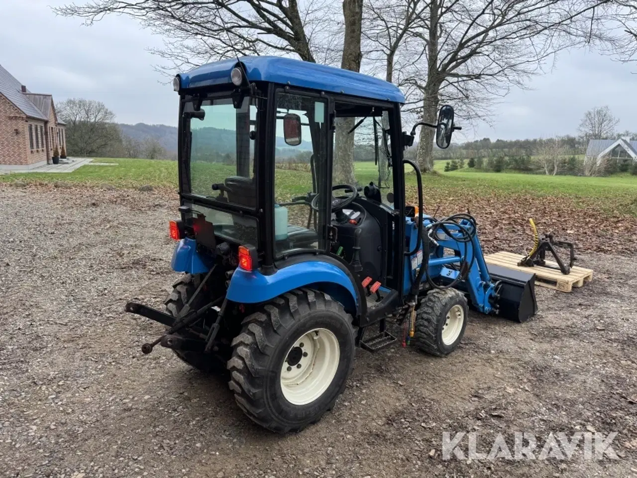 Billede 5 - Traktor LS J27 med frontlæsser