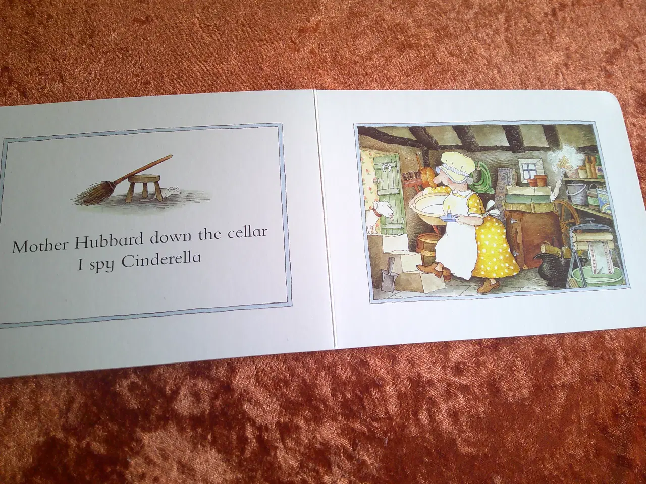 Billede 3 - Each peach pear plum, Janet Ahlberg, Allan Ahlberg