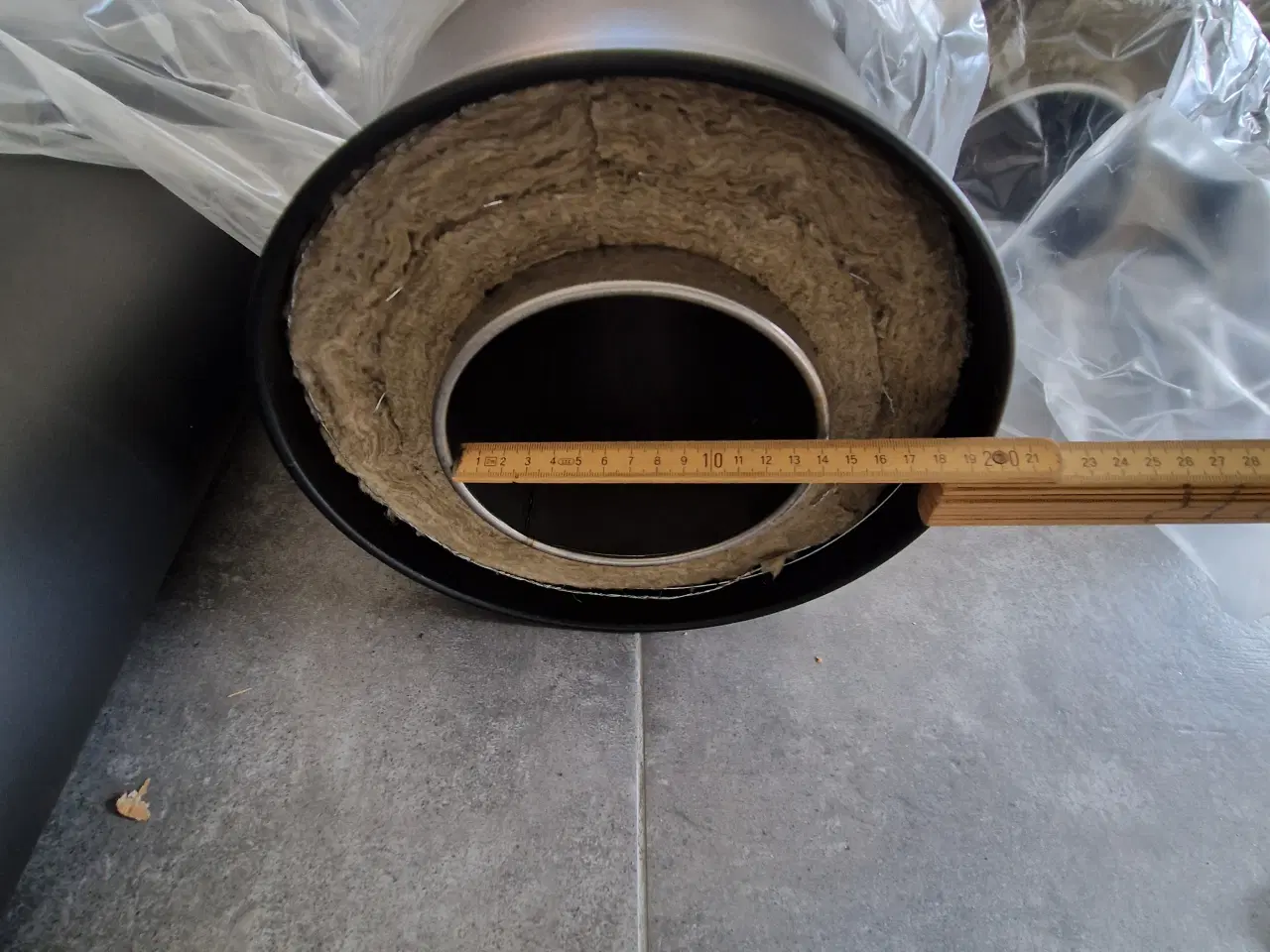 Billede 2 - Skorsten, ca. komplet.