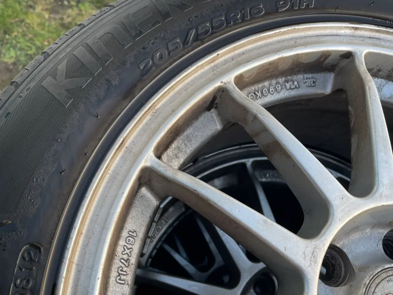 Billede 2 - 4 fælge og 2 dæk