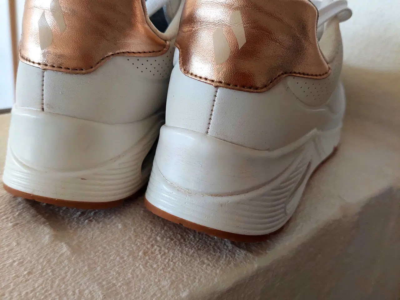 Billede 8 - Skechers sneakers – Str. 36 👟✨