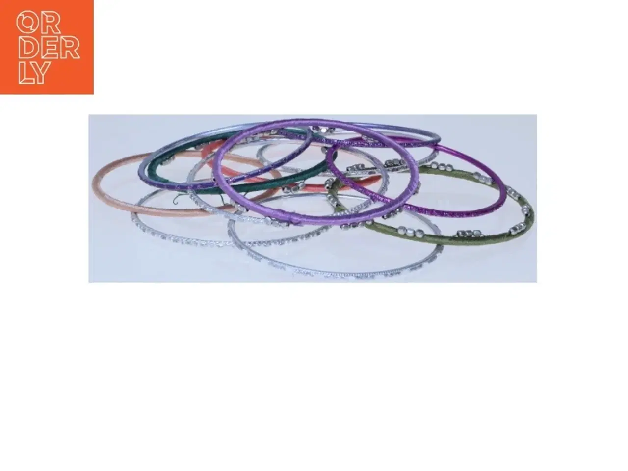 Billede 3 - Farverige armbånd og halskæde (str. Ø 7 cm og 82 cm)