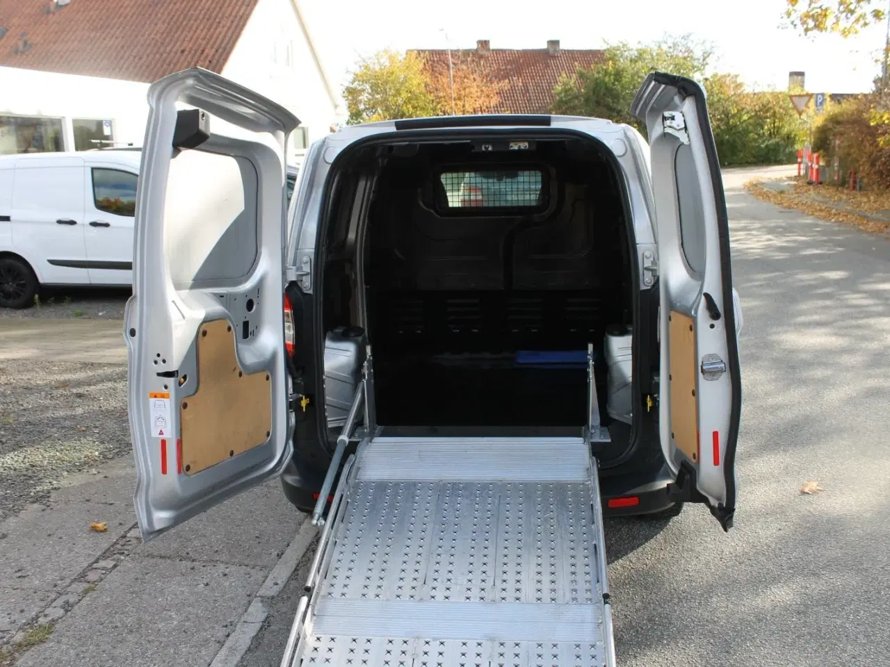 Billede 5 - Ford Transit Courier 1,5 TDCi 75 Trend Van
