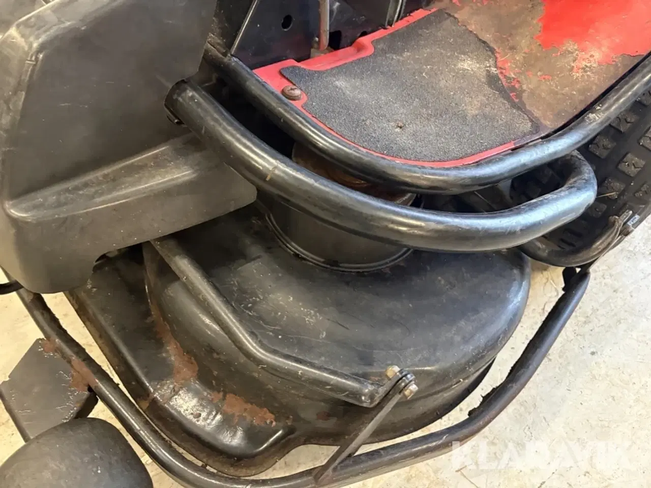 Billede 10 - Græsslåmaskine Jonsered FR2113MA