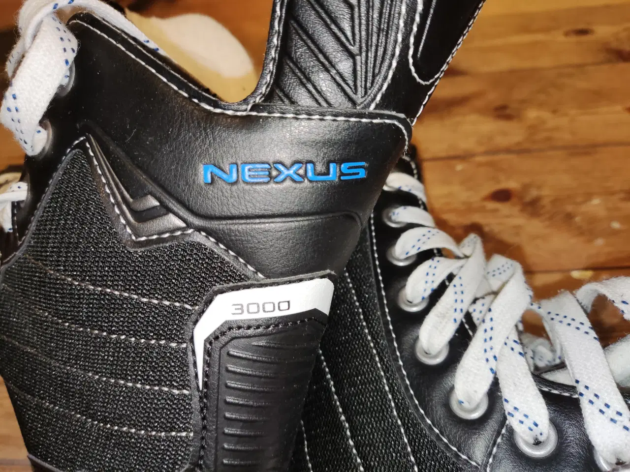 Billede 3 - Ishockeyskøjter Bauer Nexus 3000 Str. 42