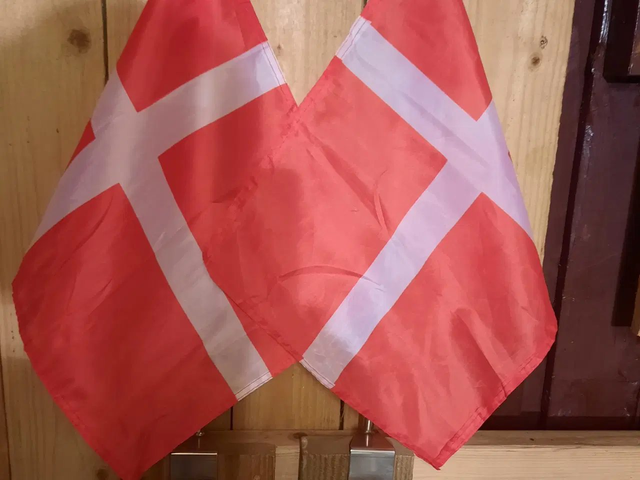 Billede 1 - Dannebrogs flag til montering på bil