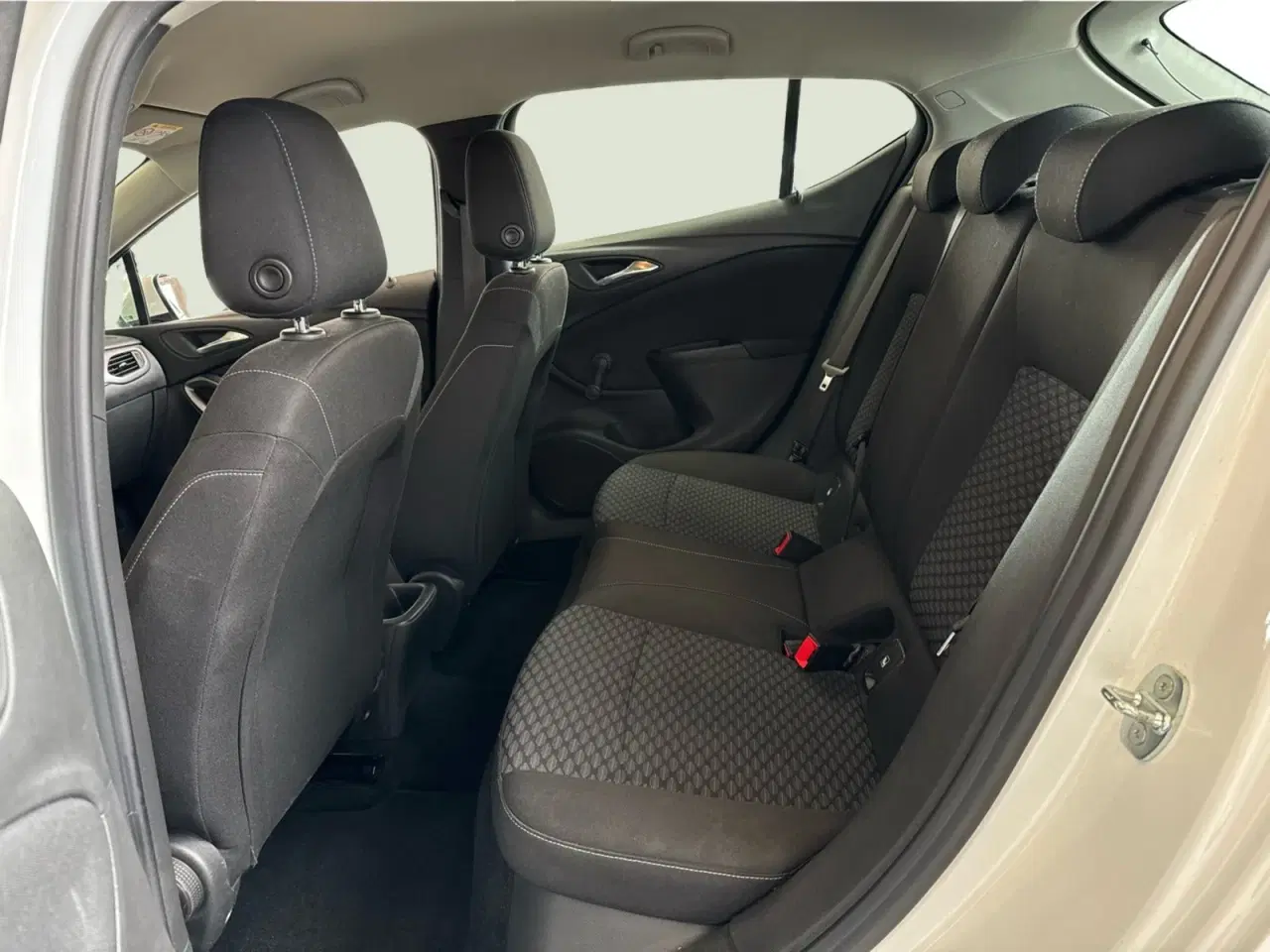 Billede 12 - Opel Astra 1,0 T 105 Essentia