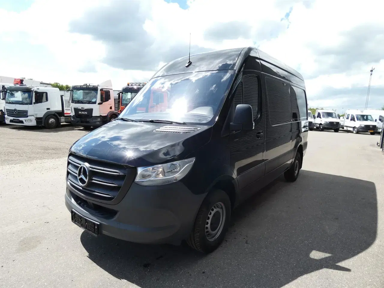 Billede 4 - Mercedes-Benz Sprinter 317 2,0 CDI A2 H2 RWD 9G-Tronic 170HK Van Aut.