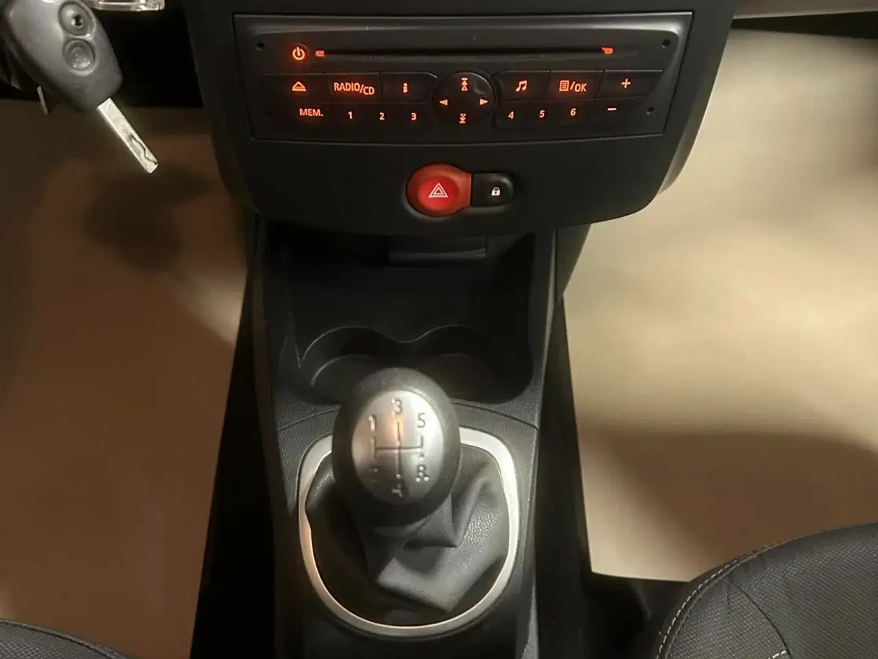 Billede 14 - Renault Clio III 1,2 16V Expression