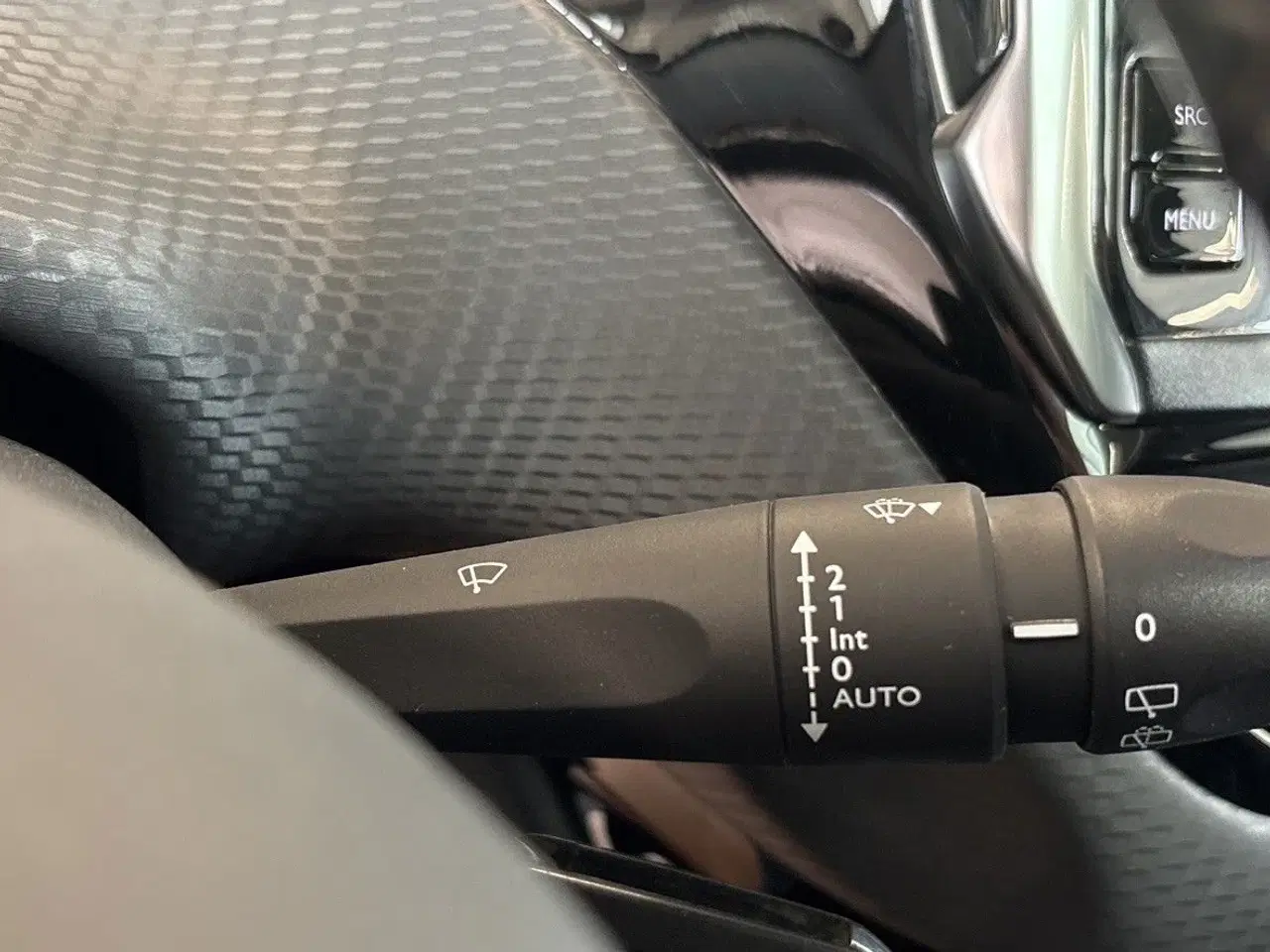 Billede 12 - Peugeot 2008 1,6 BlueHDi Desire Sky 100HK