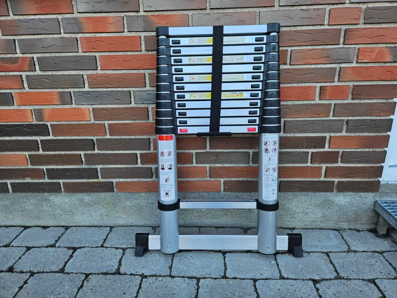 Billede 2 - Teleskopstige 3,8 m i letvægtsaluminium