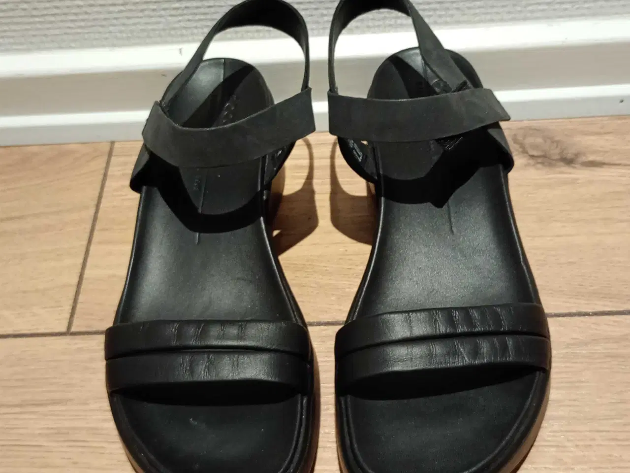 Billede 4 - Fine damesandaler, Ecco, str. 40.