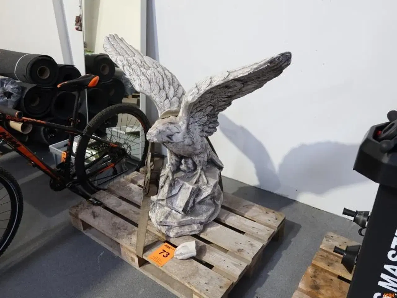 Billede 1 - BETONØRN.