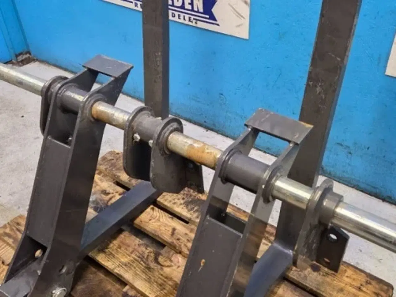 Billede 12 - New Holland B115C Pallegafler Kit 87310367