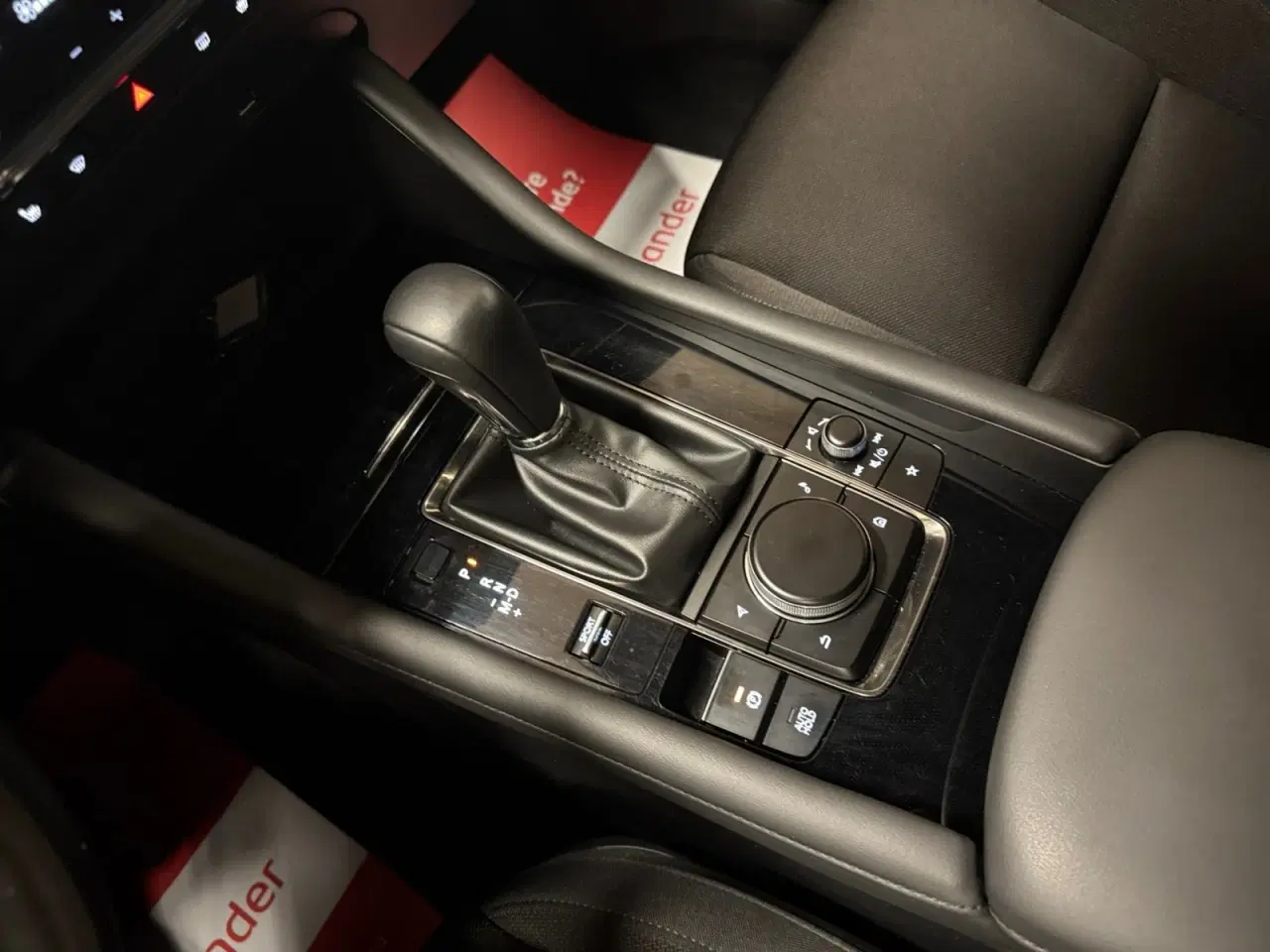 Billede 13 - Mazda 3 2,0 e-SkyActiv-G 150 Cosmo Tech aut.