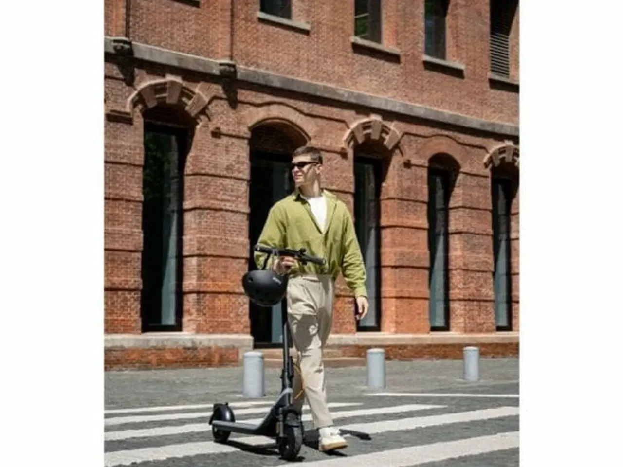 Billede 2 - El-løbehjul Segway E2 Plus II - sort, 500 W