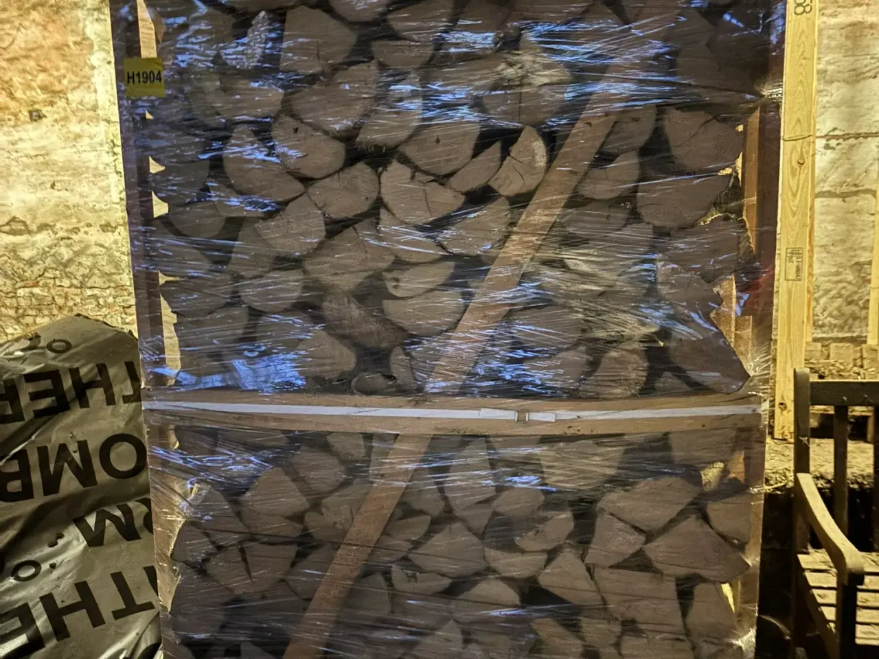 Billede 1 - Pejsebrænde, ovntørret bøg.