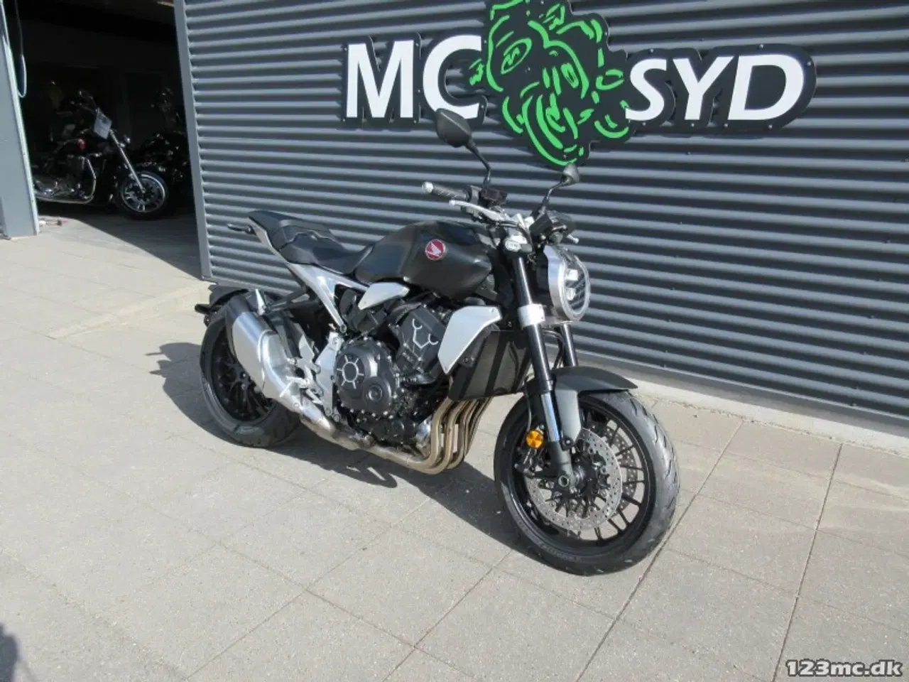 Billede 2 - Honda CB 1000 R MC-SYD BYTTER GERNE  5 ÅRS FABRIKS GARANTI