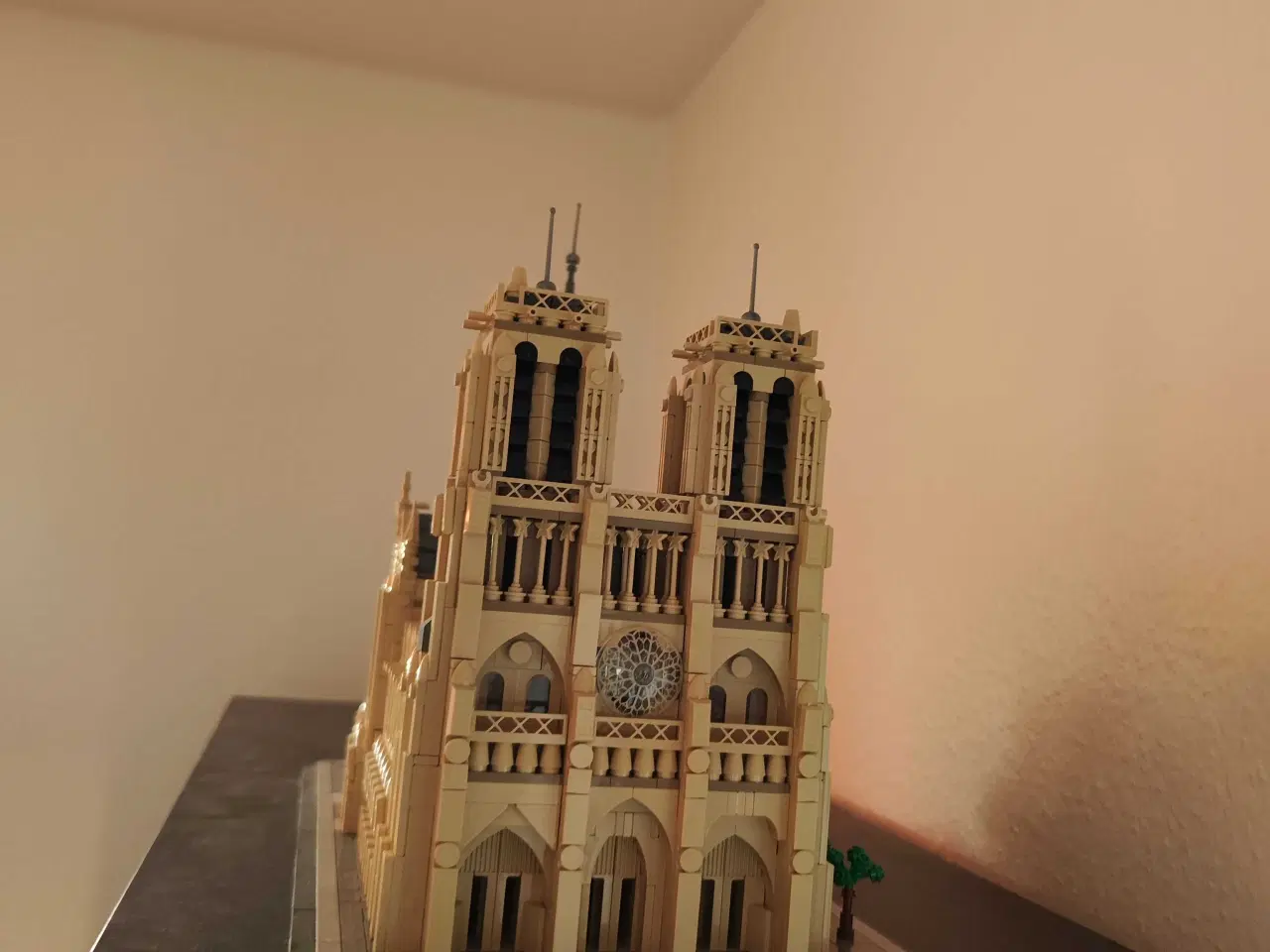 Billede 3 - Lego Notre Dame