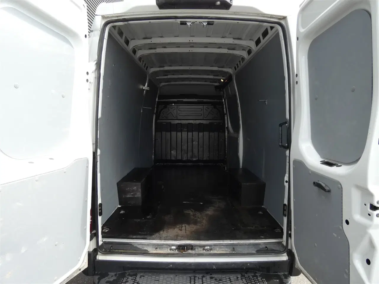 Billede 7 - Iveco Daily 35S16 12m3 2,3 D 156HK Van 8g Aut.