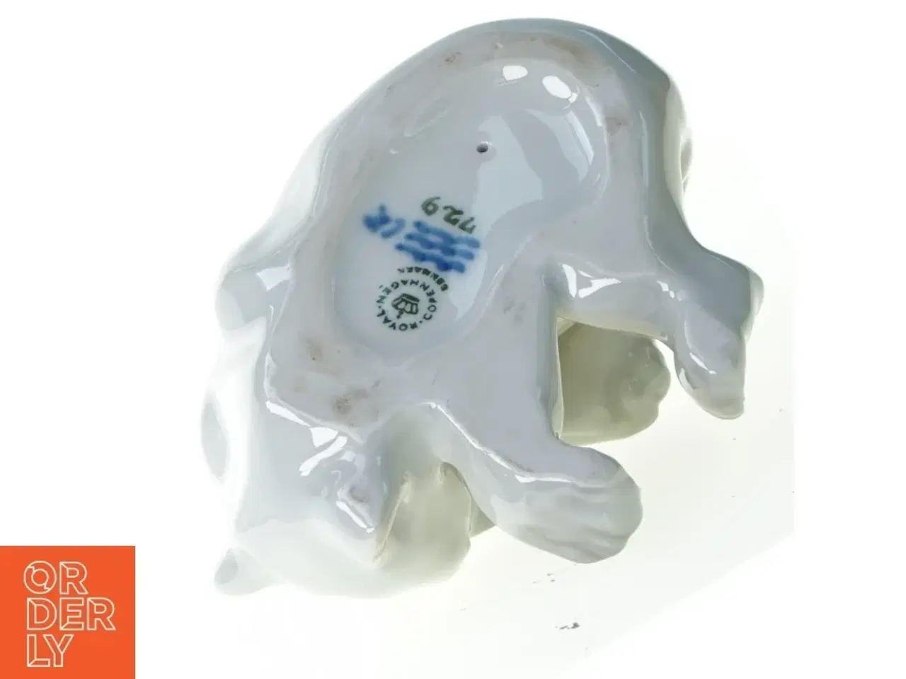 Billede 4 - Liggende isbjørn fra Royal Copenhagen (str. 12 x 9 cm)