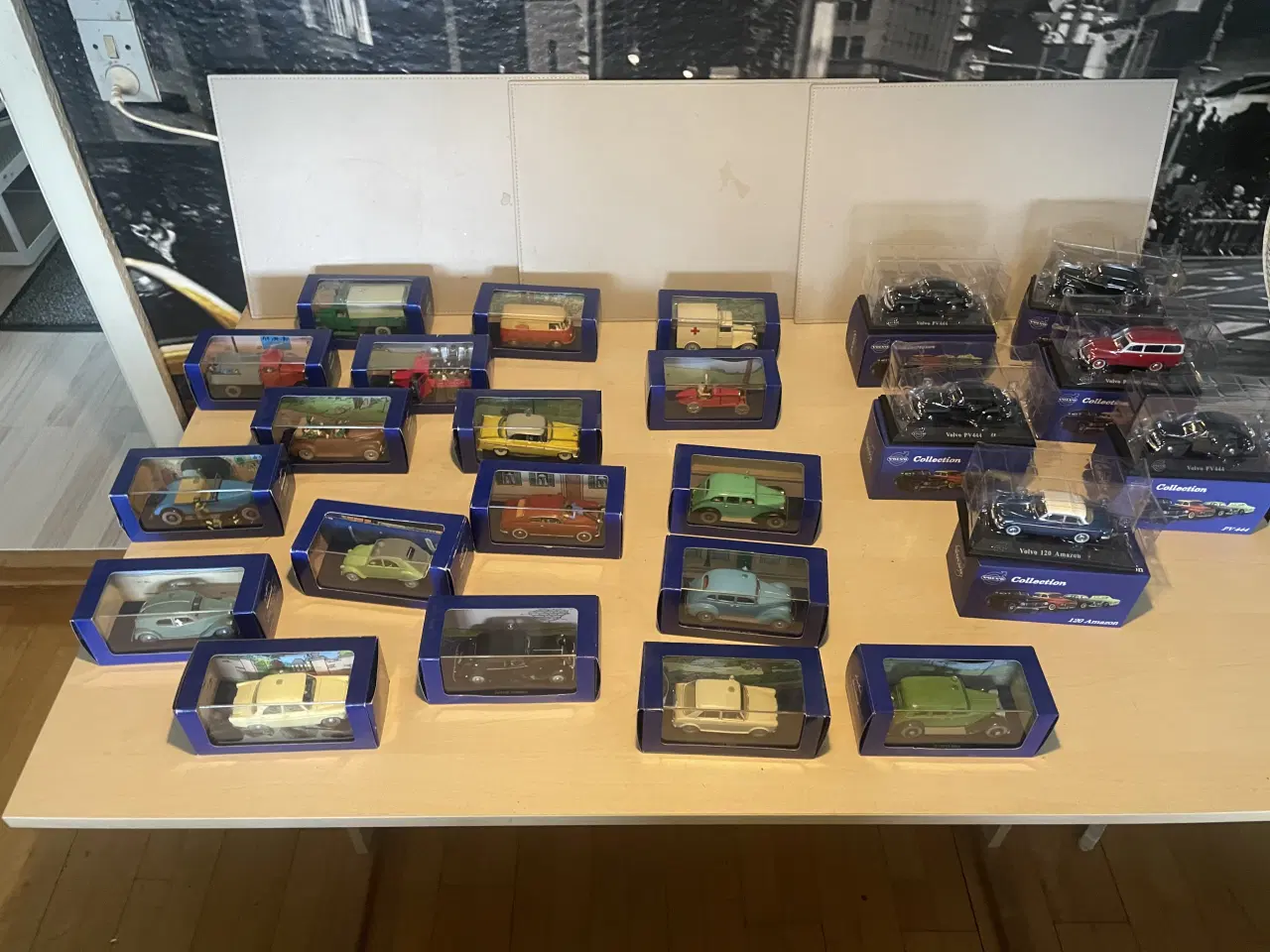 Billede 1 - Tin,Tin og VOLVO model biler
