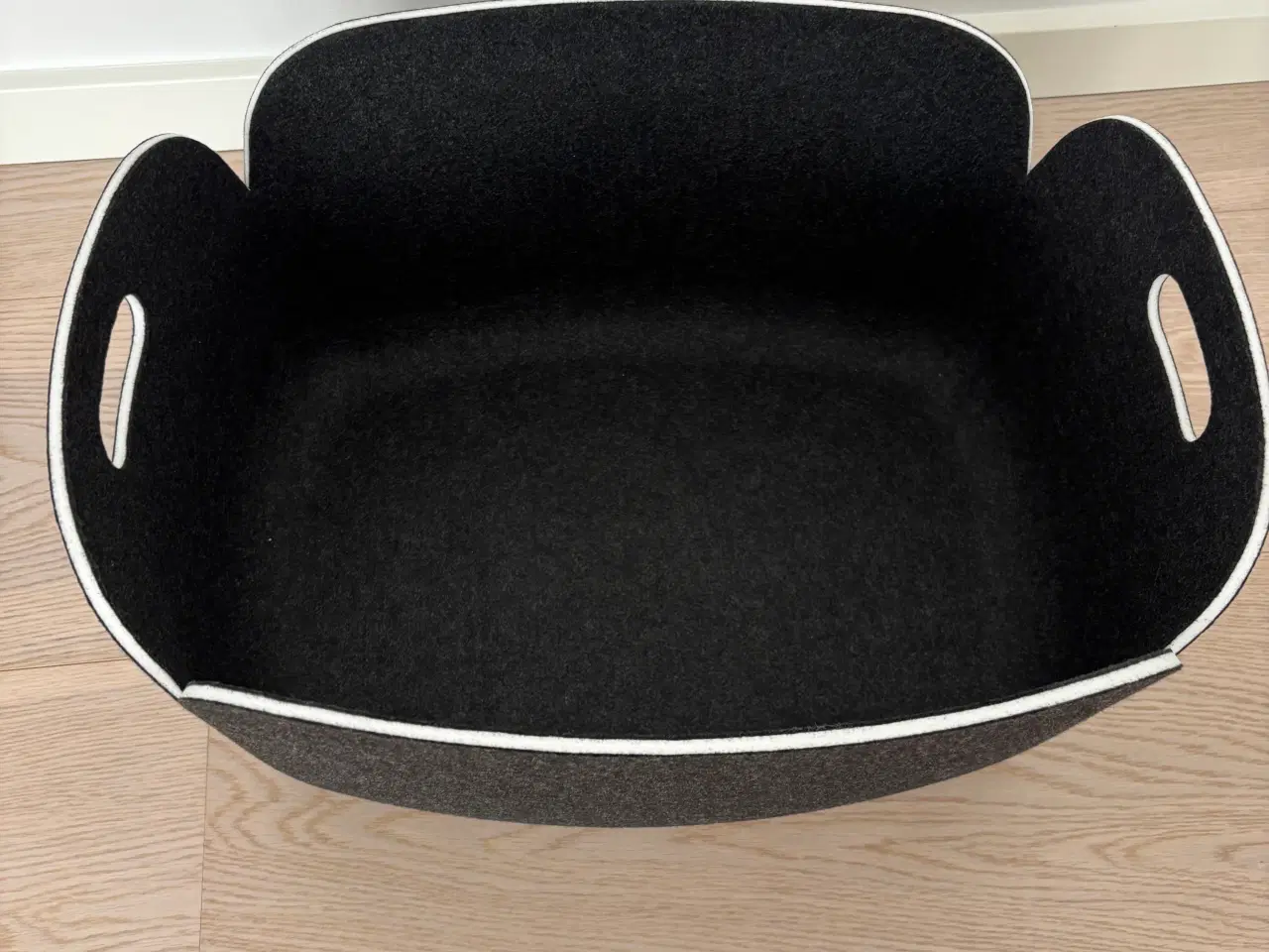 Billede 1 - Muuto opbevaringskurv, sort