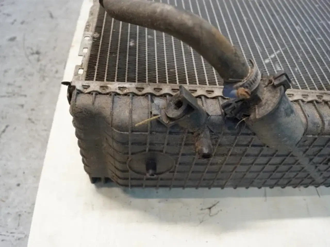 Billede 4 - John Deere 6415 Køler AL163357