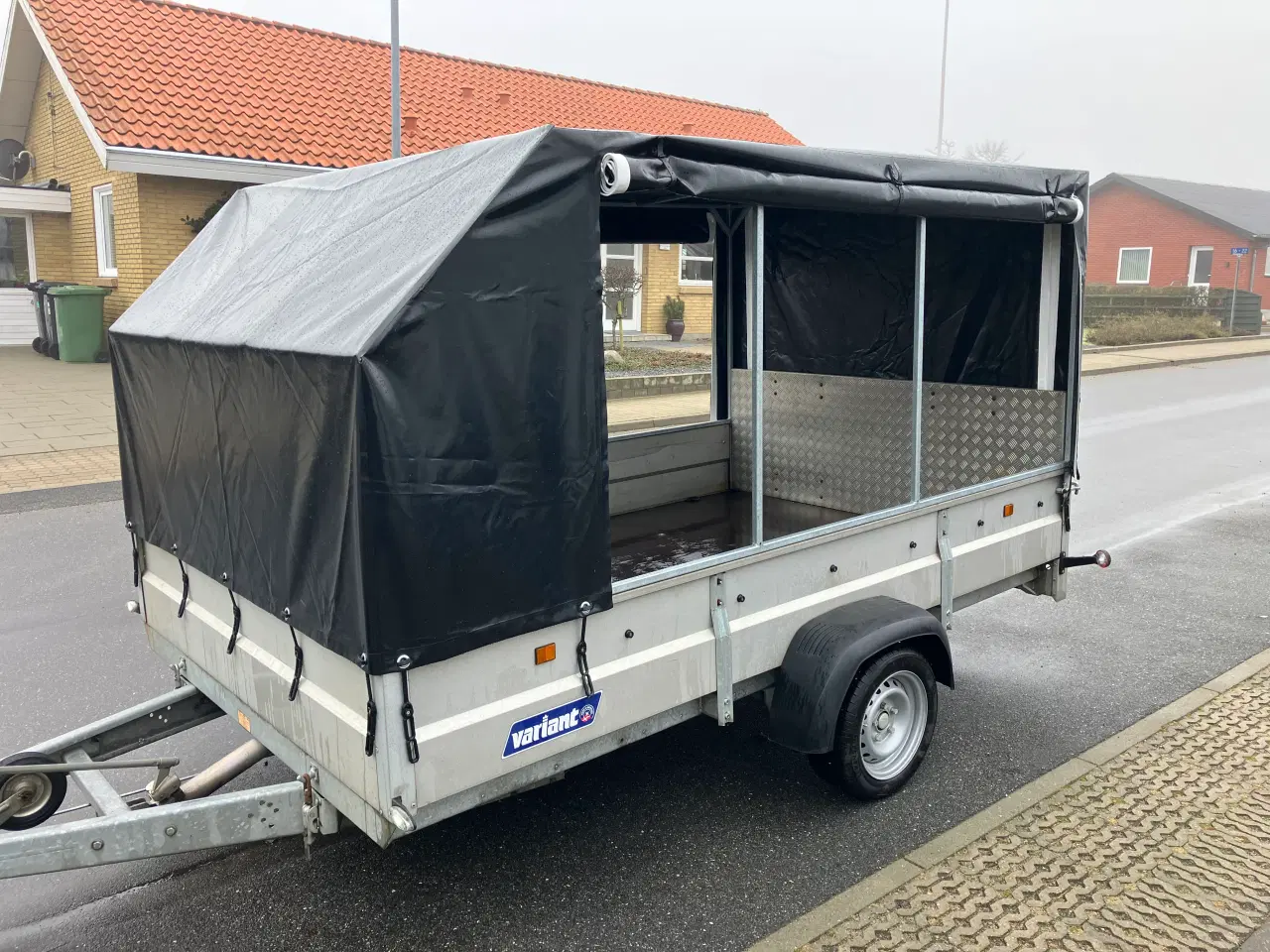 Billede 1 - STOR lukket tip trailer.. 1800 kg
