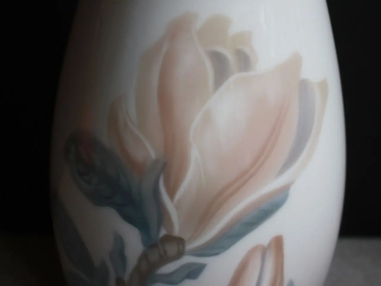 Billede 7 - Vase med Magnolia, Bing og Grøndahl