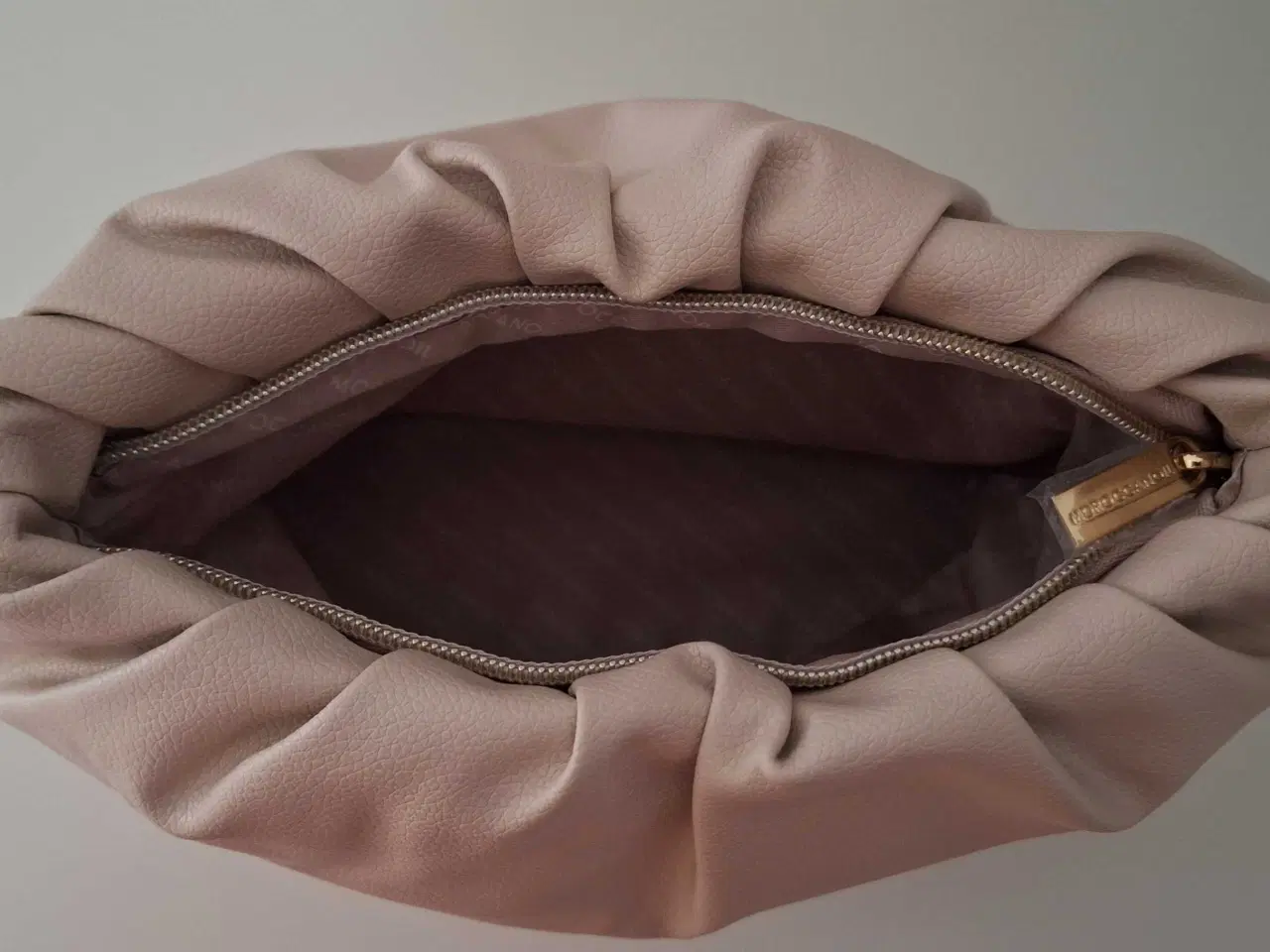 Billede 3 - Ny Moroccanoil toilettaske / kosmetiktaske 