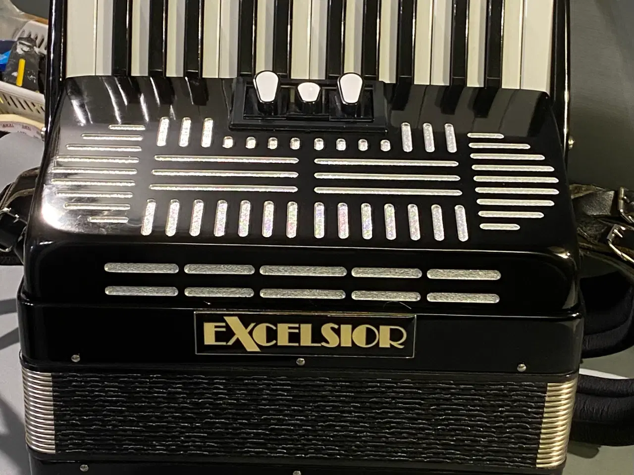 Billede 5 - Excelsior tangent harmonika med 36tangenter 48 bas