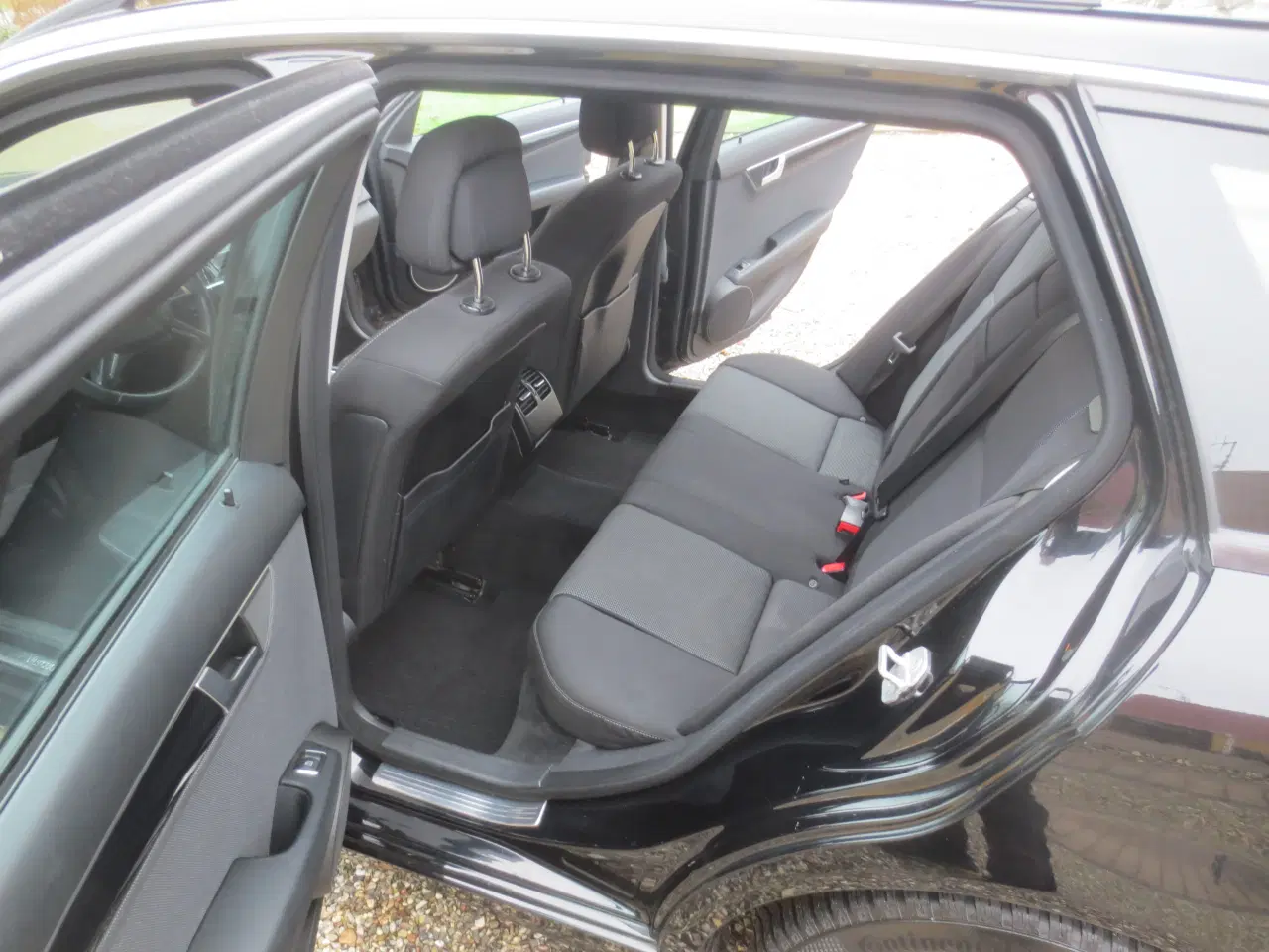 Billede 16 - Pæn Mercedes C 200 CDi 6 gear.