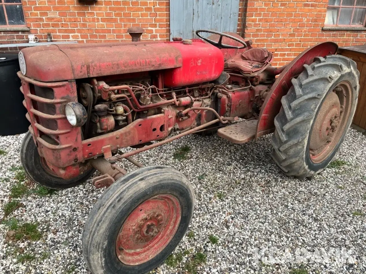 Billede 1 - Traktor Volvo BM 425 krabat