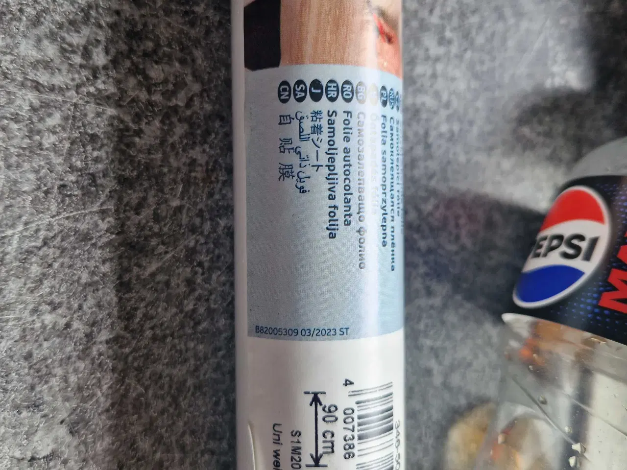 Billede 2 - Selvklæbende folie hvid