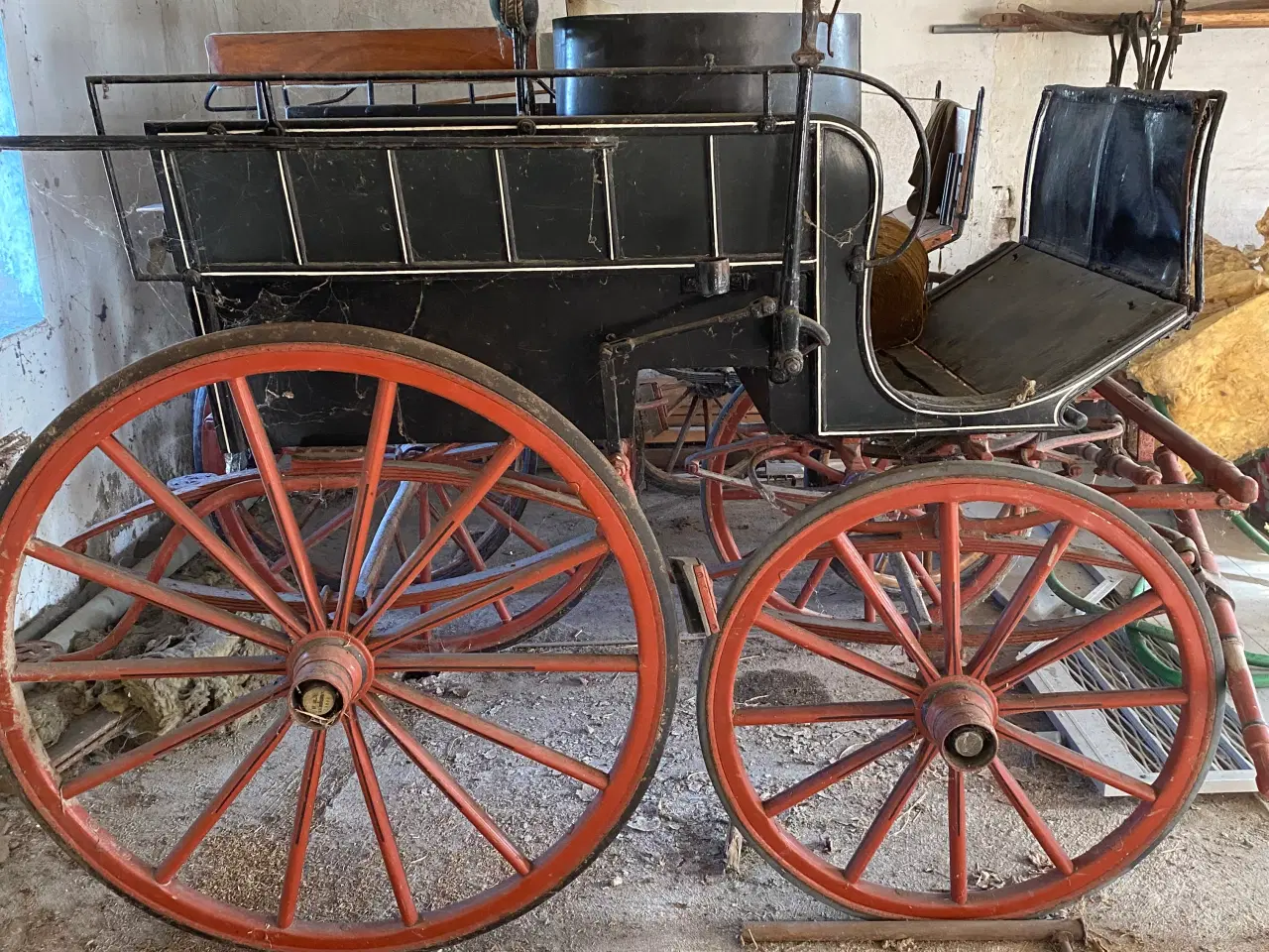 Billede 1 - Antik hestevogn 