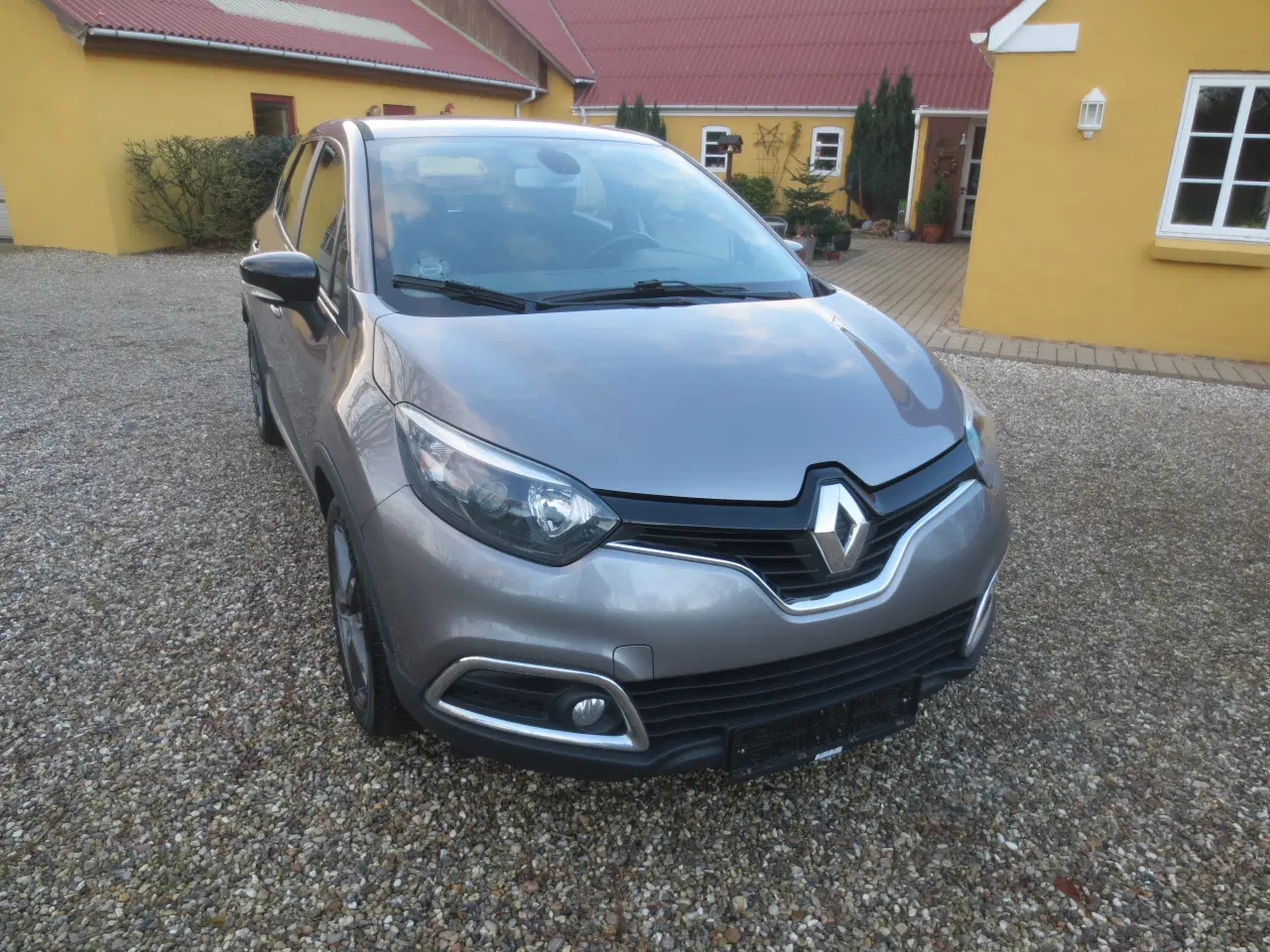 Billede 3 - Renault Captur 1.5 CD Aut Årg 15. Nysynet