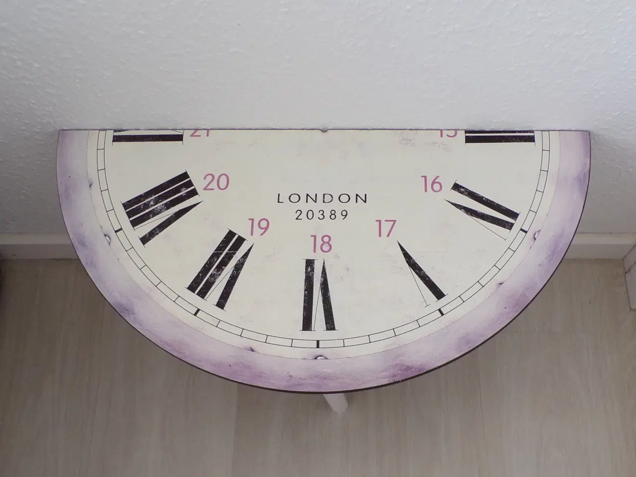 Billede 6 - Indsatsborde / sengeborde. Bordpladerne er en ur