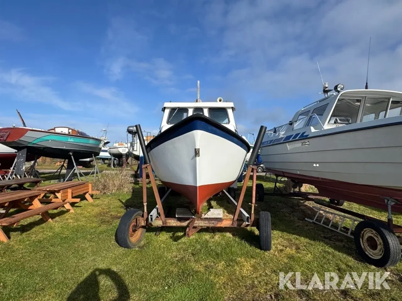 Billede 5 - Båd Bess 22" 2 cylinder motor