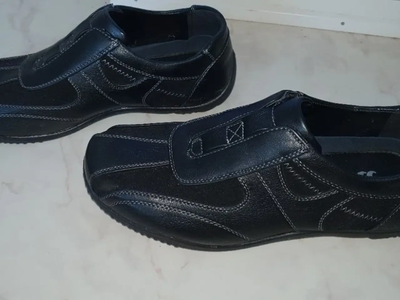 Billede 2 - Damesko 