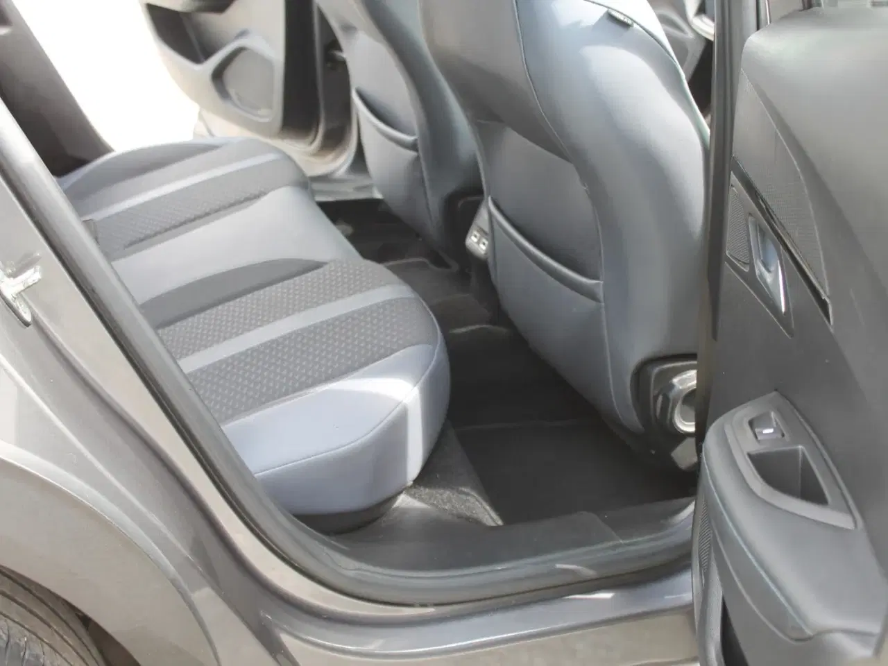 Billede 7 - Peugeot 2008 1,5 BlueHDi 130 Edition:210+ EAT8